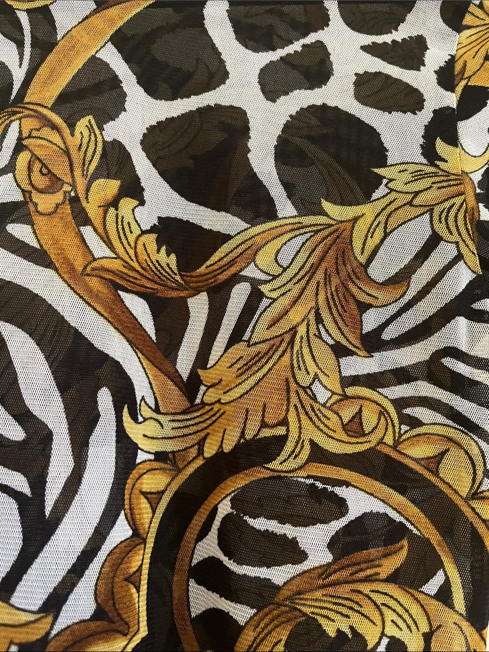 Timing Gold, Black & White Long-Sleeve Baroque Animal Print Crop Top - Picture 6 of 6